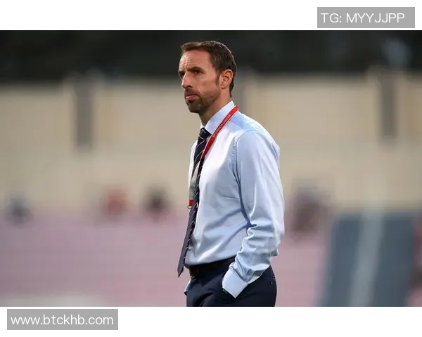 从未接触过足球的球星如何跨界成顶级球员的励志故事