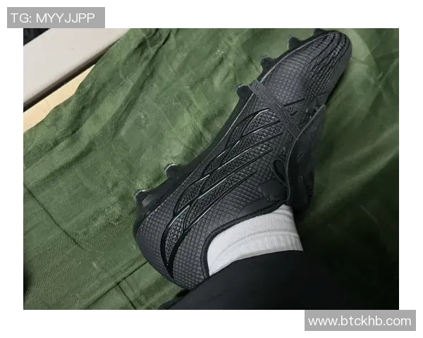 穿彪马King足球鞋的球星们如何用速度与技巧征服绿茵场