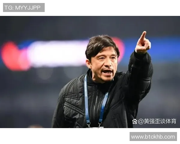 足球星教练引领球队走向辉煌未来的智慧与战术揭秘
